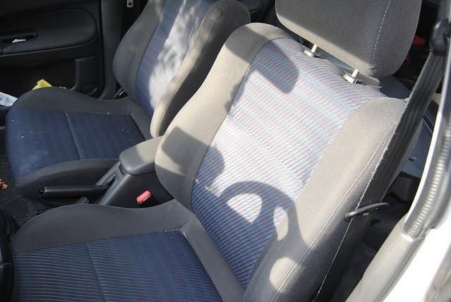 Gebraucht Mazda 323S 120 PS (88 kW) 1996 Silber Limousine