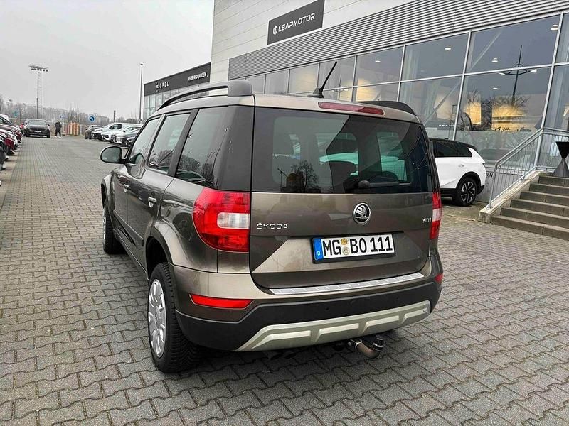 Gebraucht Skoda Yeti Ambition 140 PS (102 kW) 2014 Braun SUV