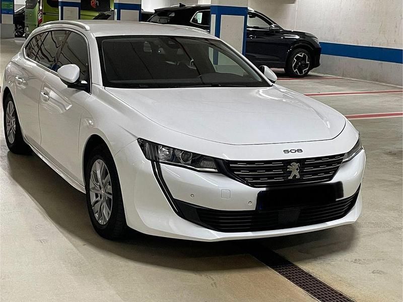Weiß Gebraucht 2019 Peugeot 508 Business-Line Kombi | 12.280 € (Fairer Preis) - Bild 1/4