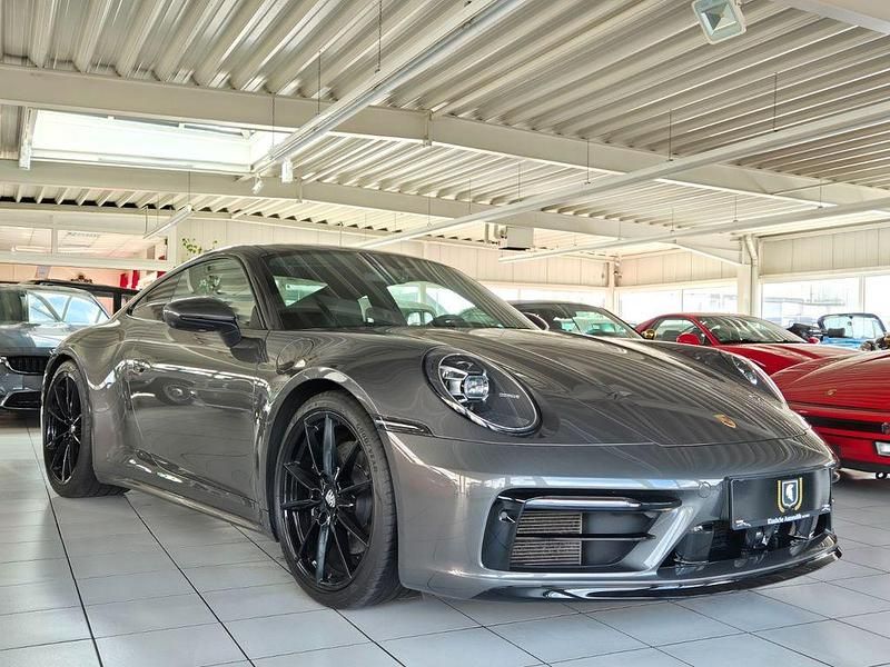 Grau Gebraucht 2019 Porsche 911 Carrera S Coupé | 118.900 € (Teuer) - Bild 1/4