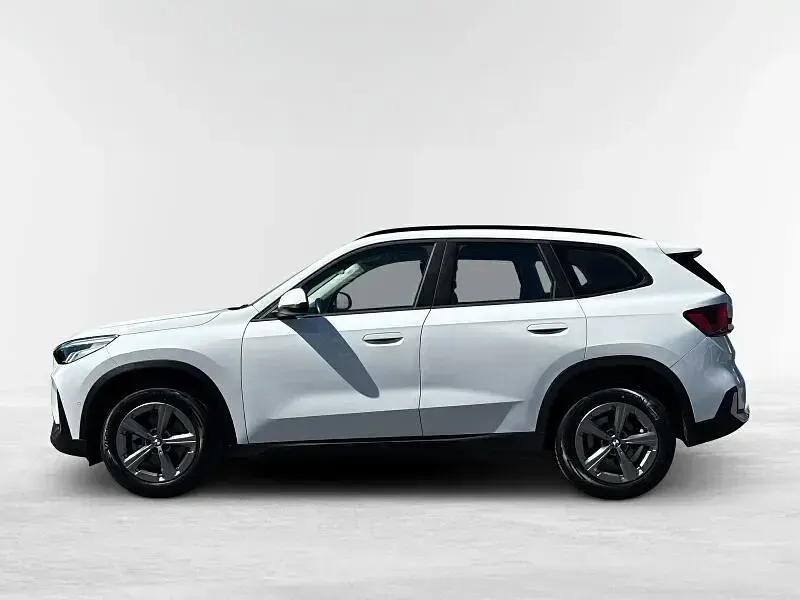 Gebraucht BMW X1 Sport Line 150 PS (110 kW) 2023 Alpinweis iii SUV