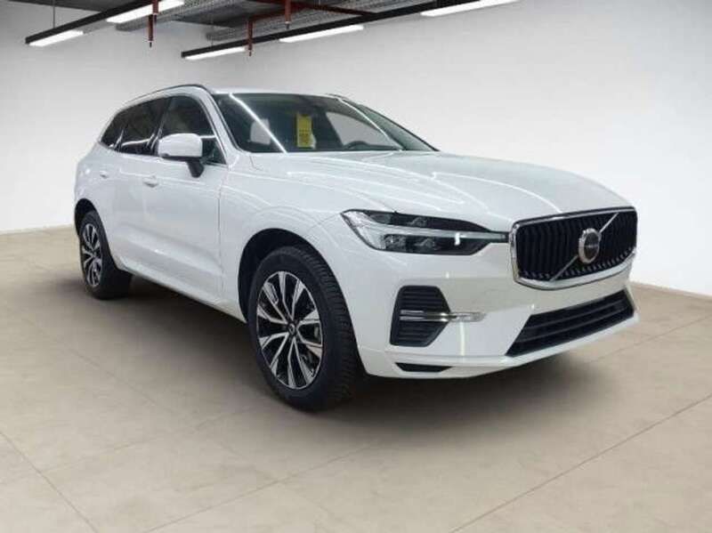 Gebraucht Volvo XC60 197 PS (144 kW) 2024 Crystal white / metallic SUV