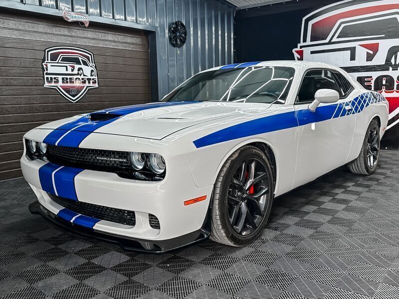 Weiß Gebraucht 2022 Dodge Challenger Coupé | 28.900 € - Bild 1/4