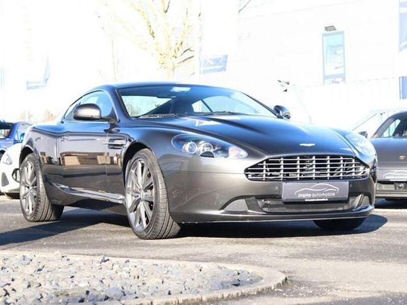 Gebraucht Aston Martin DB9 476 PS (350 kW) 2012 Quantum silver Coupé