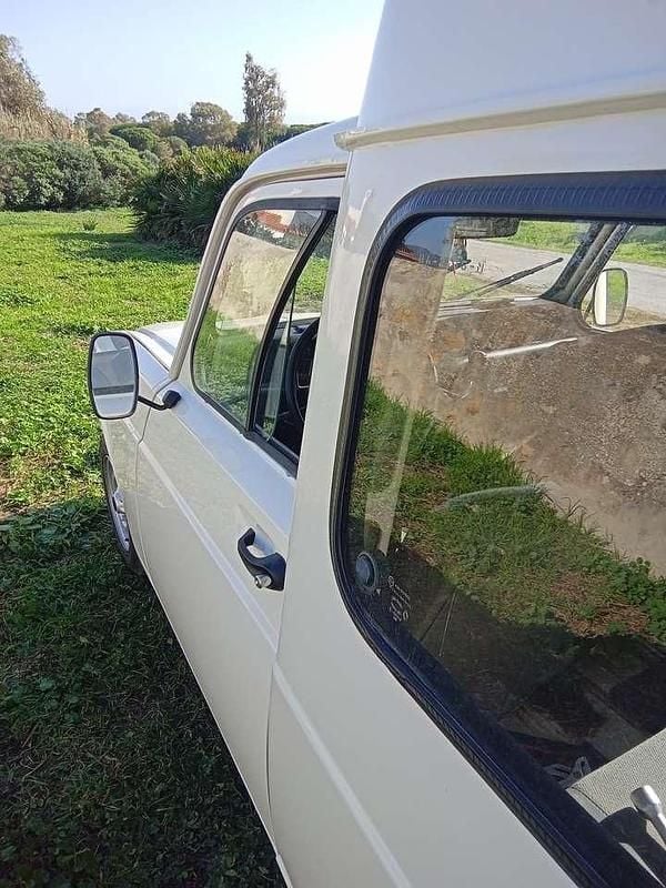 Gebraucht Renault R4 38 PS (27 kW) 1989 Weiß Kombi