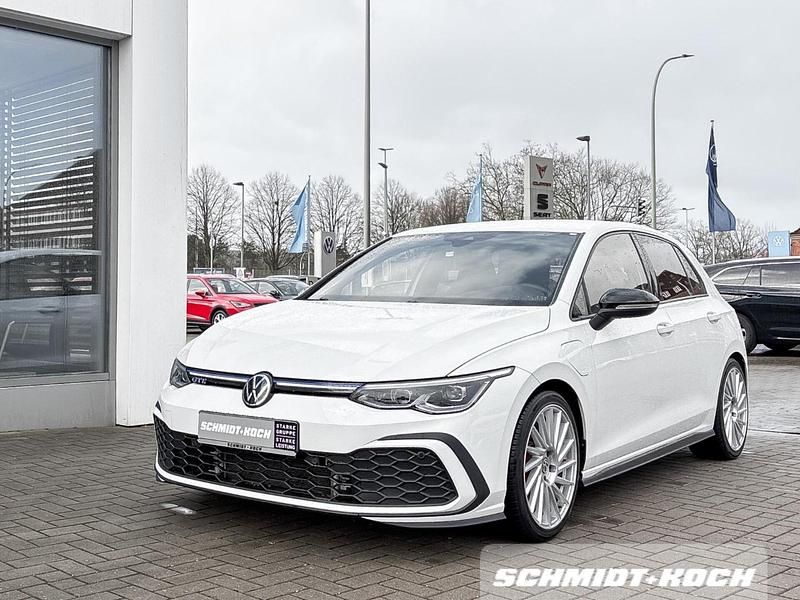 Gebraucht VW Golf VIII GTE 245 PS (180 kW) 2021 Pure white (weiß) Limousine