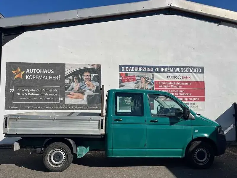 Gebraucht VW Transporter 116 PS (85 kW) 2010 Grün Van