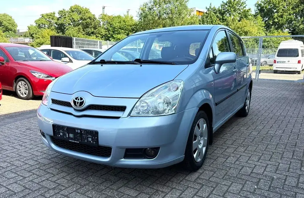 Gebraucht Toyota Corolla Verso 129 PS (94 kW) 2006 Blau Van / Kleinbus