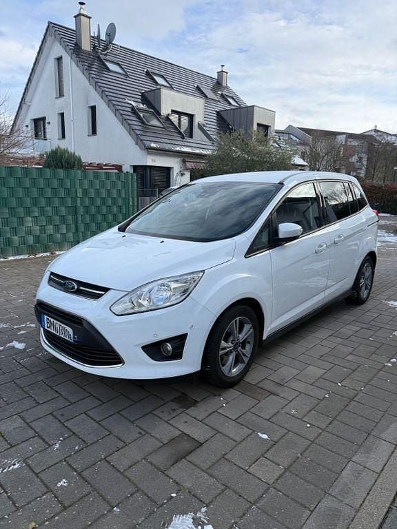 Gebraucht Ford Grand C-Max 125 PS (91 kW) 2015 Weiß Van / Kleinbus