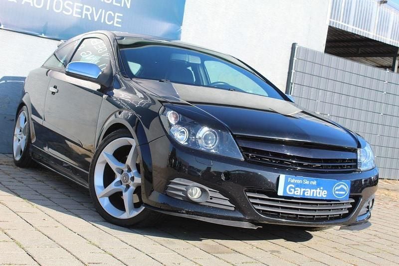 Gebraucht Opel Astra GTC Sport 150 PS (110 kW) 2006 Schwarz Limousine
