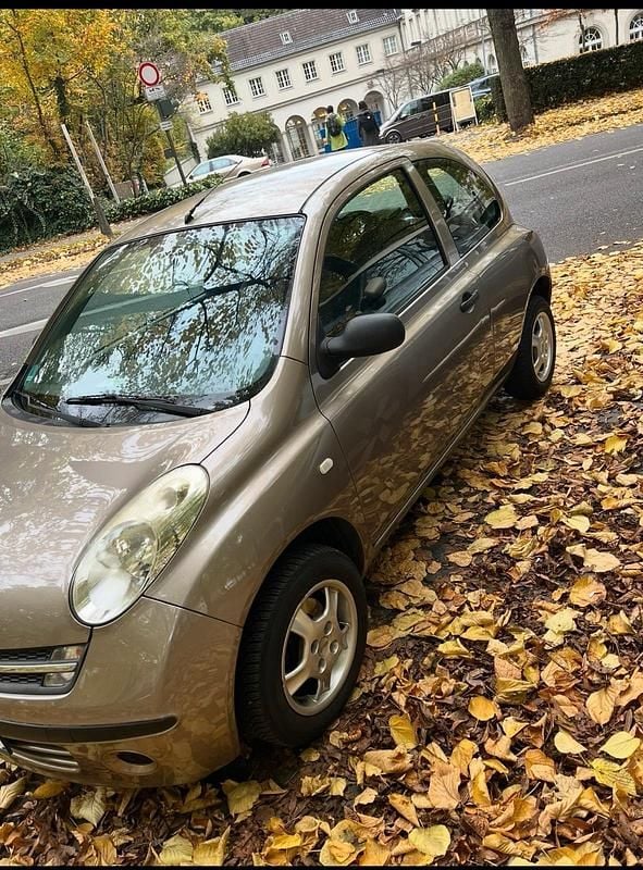 Gebraucht Nissan Micra 65 PS (47 kW) 2006 Grau Kleinwagen