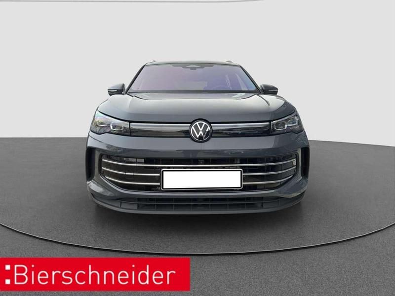 Gebraucht VW Tiguan Elegance 245 PS (180 kW) 2025 Grau SUV