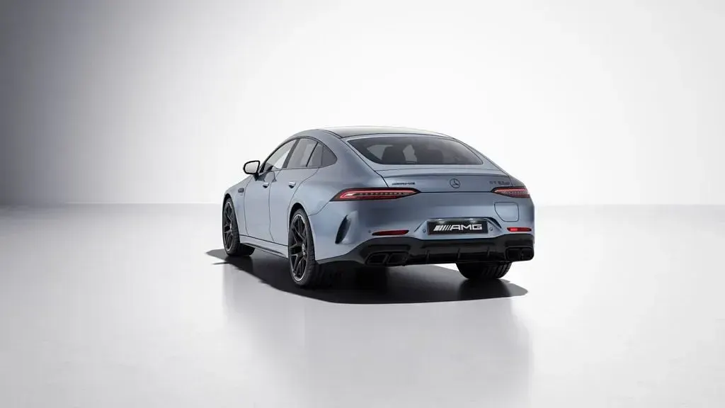 Gebraucht Mercedes AMG GT63 S E Performance AMG 843 PS (620 kW) 2023 Manufaktur côte d'azur hellbl Coupé
