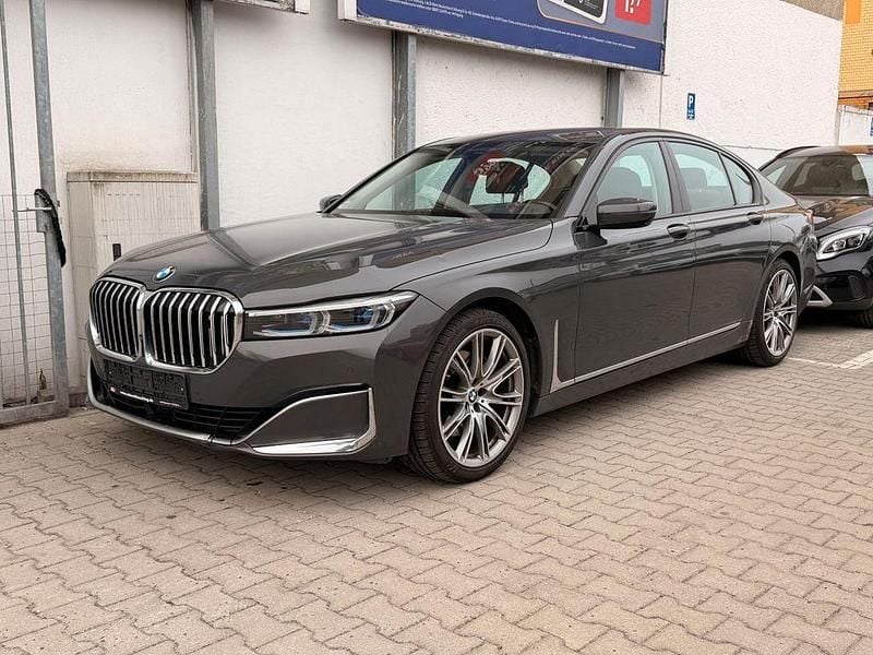 Gebraucht BMW 730 Shadowline 286 PS (210 kW) 2020 Grau Limousine