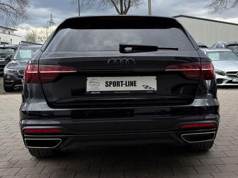 Gebraucht Audi A4 Advanced 204 PS (150 kW) 2022 Mythosschwarz Kombi
