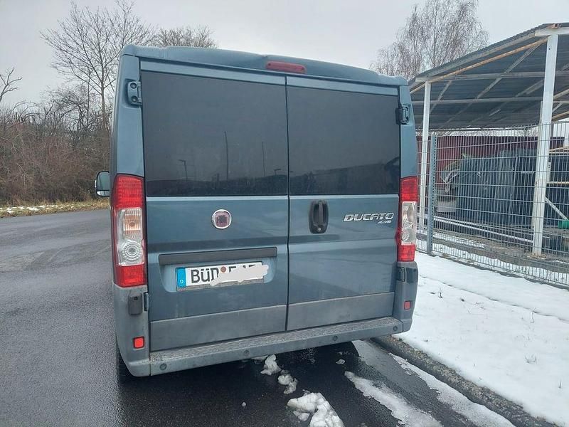 Gebraucht Fiat Ducato 158 PS (116 kW) 2011 Blau Van
