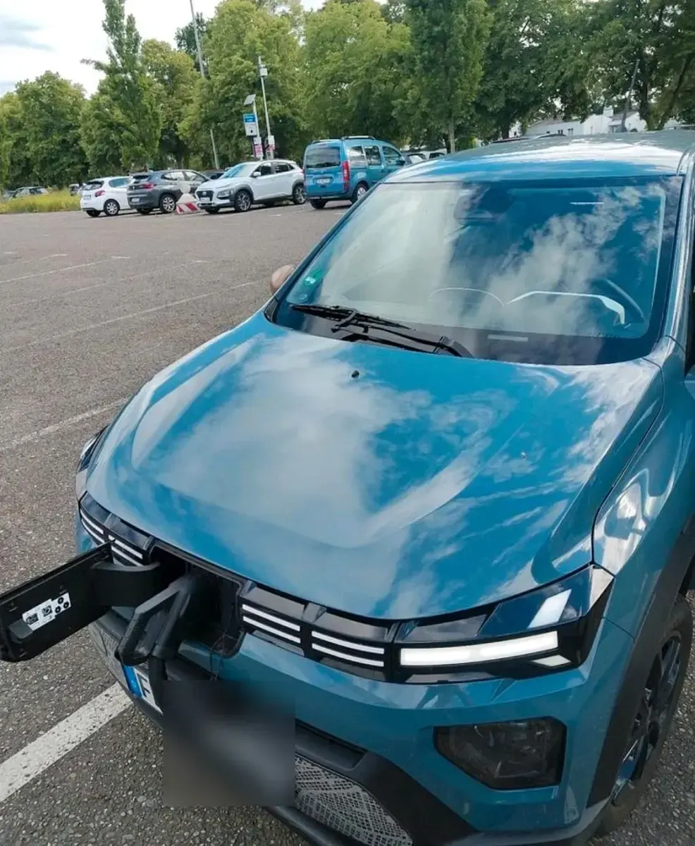 Usado Dacia Spring Extreme 47 kW (65 CV) 2025 Verde Utilitario