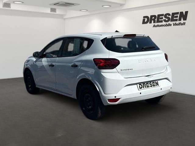 Neu Dacia Sandero Essentiel 91 PS (66 kW) 2025 Weiss Kleinwagen