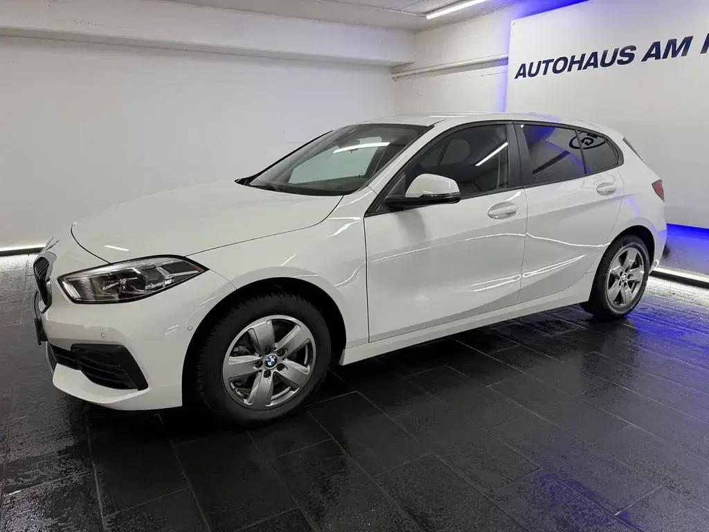 Gebraucht BMW 116 Sport Line 116 PS (85 kW) 2024 Weiß Kleinwagen