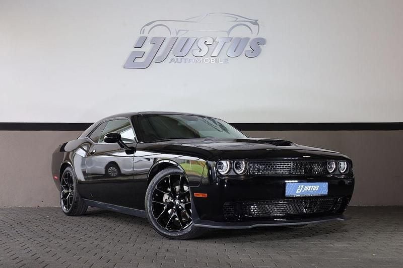 Pitch black clearcoat Gebraucht 2023 Dodge Challenger Coupé | 25.900 € (Superpreis) - Bild 1/4