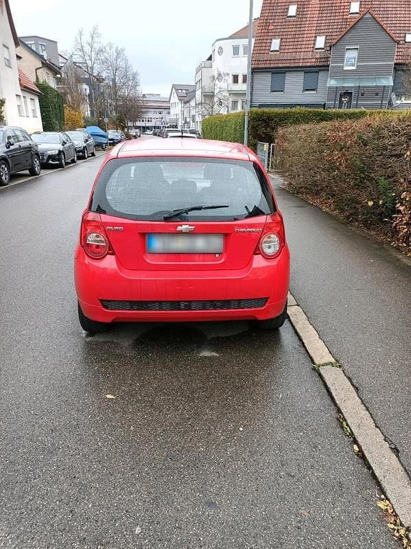 Gebraucht Chevrolet Aveo 84 PS (61 kW) 2009 Rot Kleinwagen