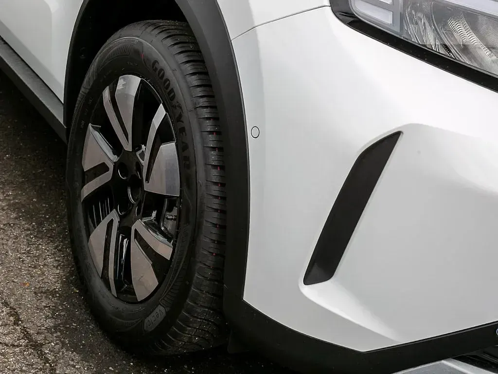 Neu Opel Frontera 145 PS (106 kW) 2026 Weiß SUV
