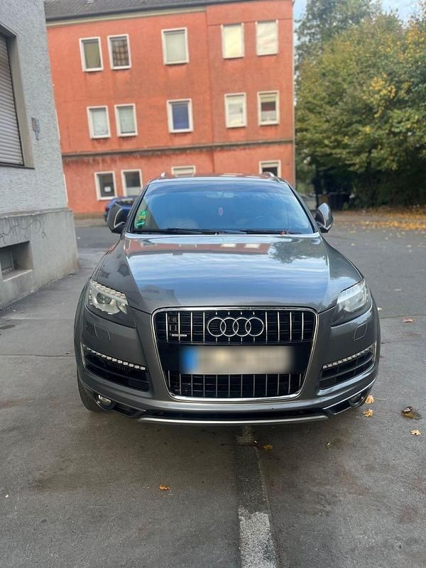 Gebraucht Audi Q7 245 PS (180 kW) 2011 Grau SUV