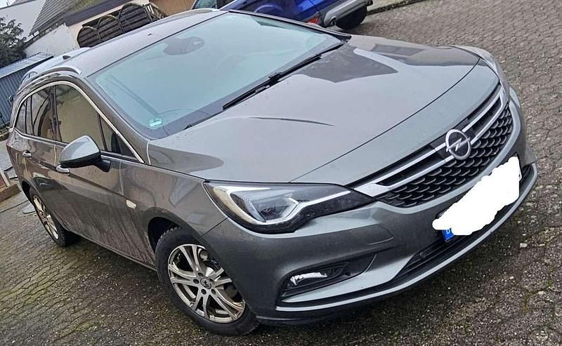 Gebraucht Opel Astra Innovation 150 PS (110 kW) 2017 Grau Kombi