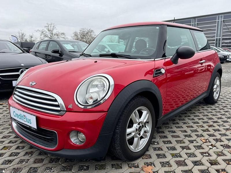 Rot Gebraucht 2011 Mini ONE Pepper Kleinwagen | 5.990 € (Etwas zu teuer) - Bild 1/4