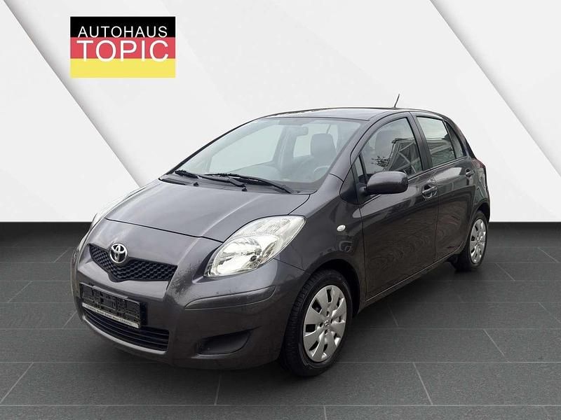 Other Gebraucht 2009 Toyota Yaris Cool Limousine | 5.399 € (Etwas zu teuer) - Bild 1/4