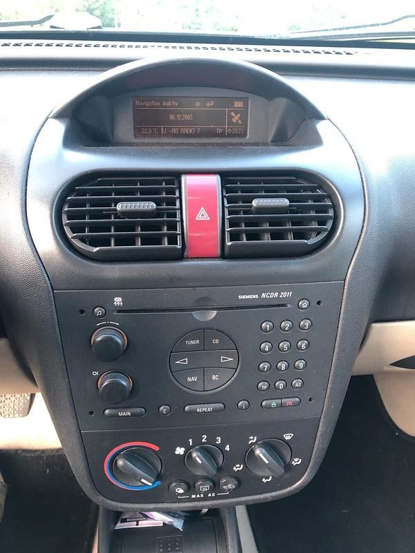 Gebraucht Opel Corsa 2000 Blau Kleinwagen