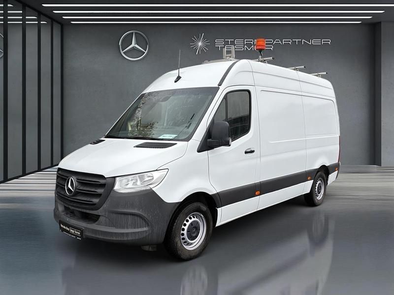 Weiß Gebraucht 2022 Mercedes Sprinter Van | 34.391 € (Fairer Preis) - Bild 1/3