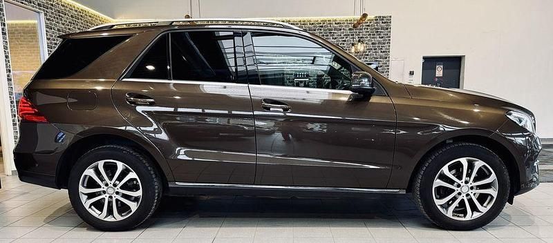 Gebraucht Mercedes GLE350 258 PS (189 kW) 2016 Citrinbraun lack SUV