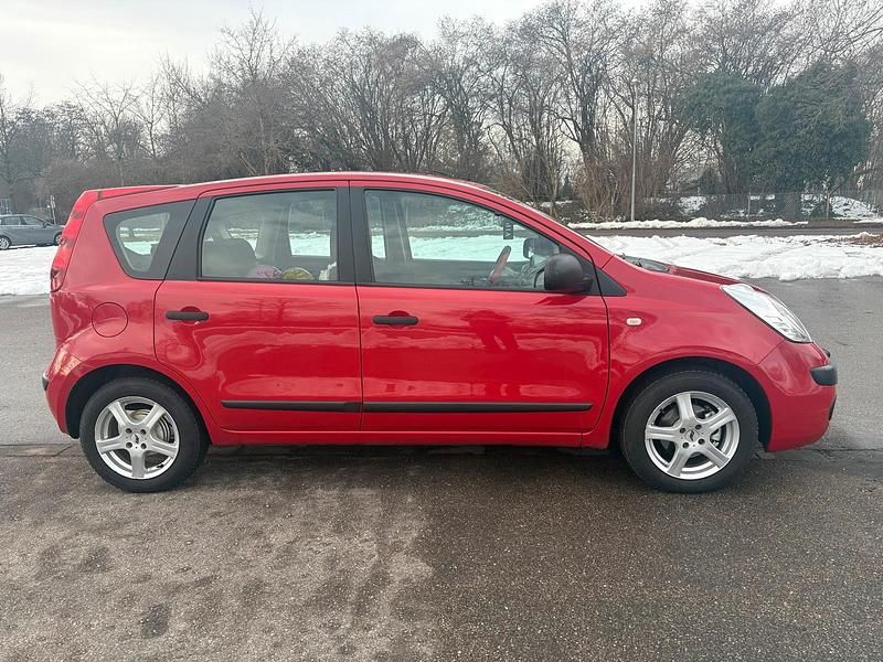 Gebraucht Nissan Note 88 PS (64 kW) 2006 Rot Kleinwagen
