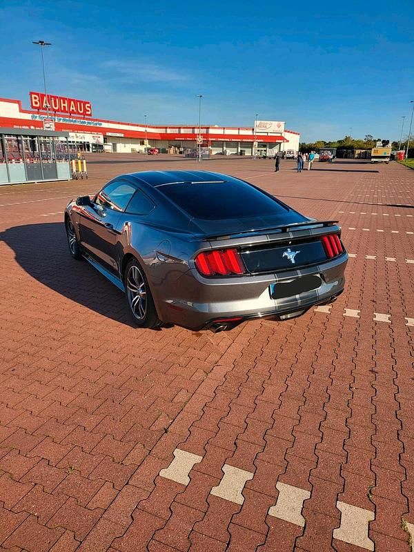 Gebraucht Ford Mustang 305 PS (224 kW) 2015 Silber Coupé