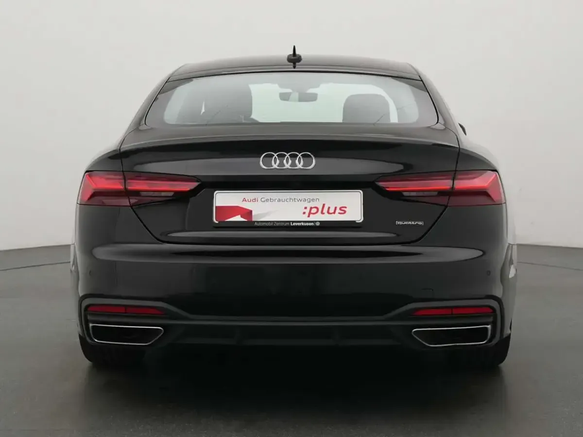 Gebraucht Audi A5 Sportback S-Line 265 PS (194 kW) 2022 Schwarz Kleinwagen