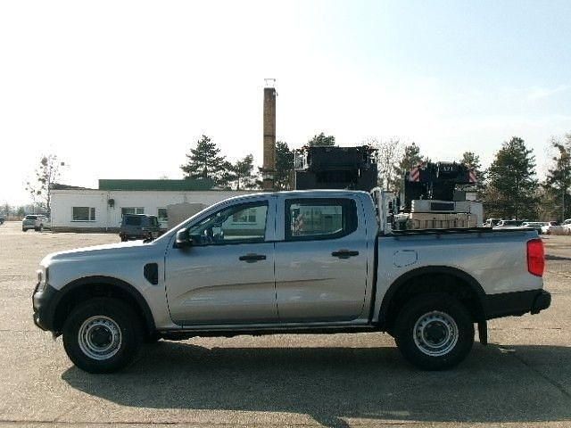 Neu Ford Ranger XL 170 PS (125 kW) 2026 Silber Pickup