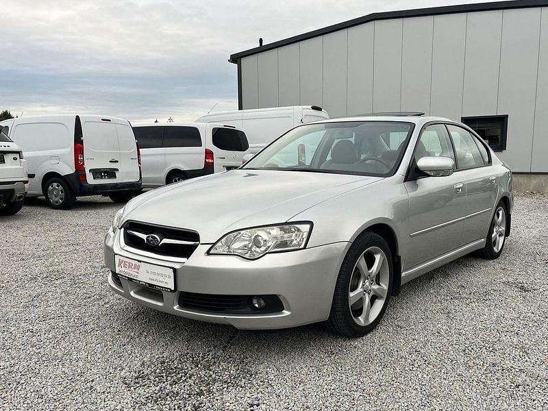 Silber Gebraucht 2004 Subaru Legacy Limousine | 4.999 € (Etwas zu teuer) - Bild 1/4
