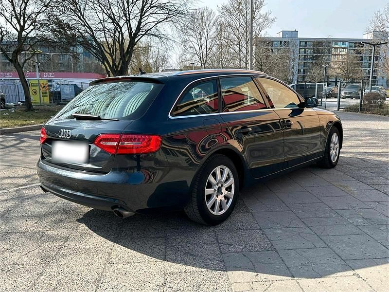 Gebraucht Audi A4 170 PS (125 kW) 2012 Kombi