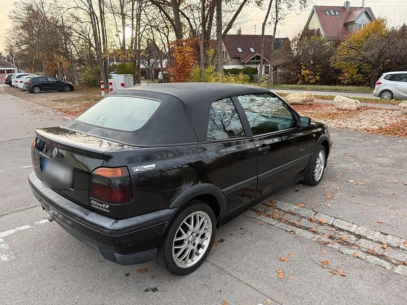 Gebraucht VW Golf Cabriolet Edition 101 PS (74 kW) 1998 Schwarz Cabrio