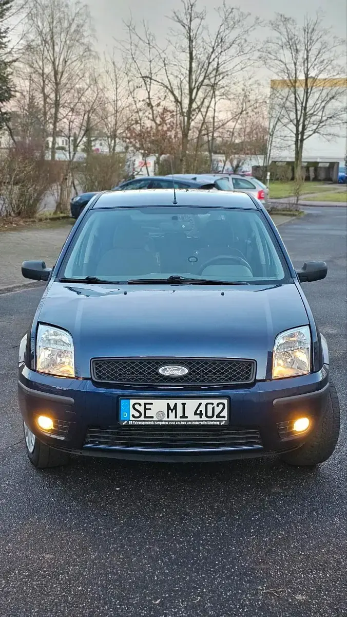 Gebraucht Ford Fusion 80 PS (58 kW) 2005 Blau Kleinwagen