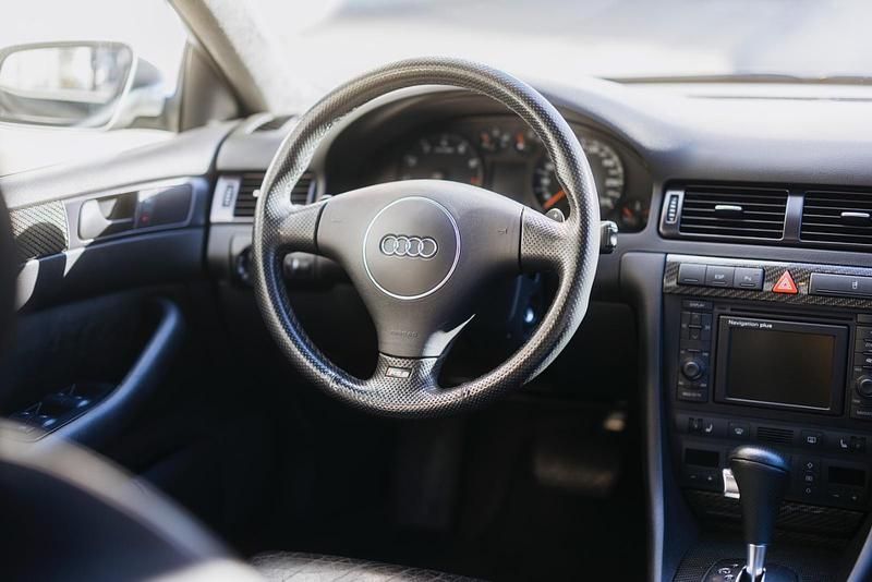 Gebraucht Audi RS6 Design 450 PS (330 kW) 2003 Schwarz Kombi