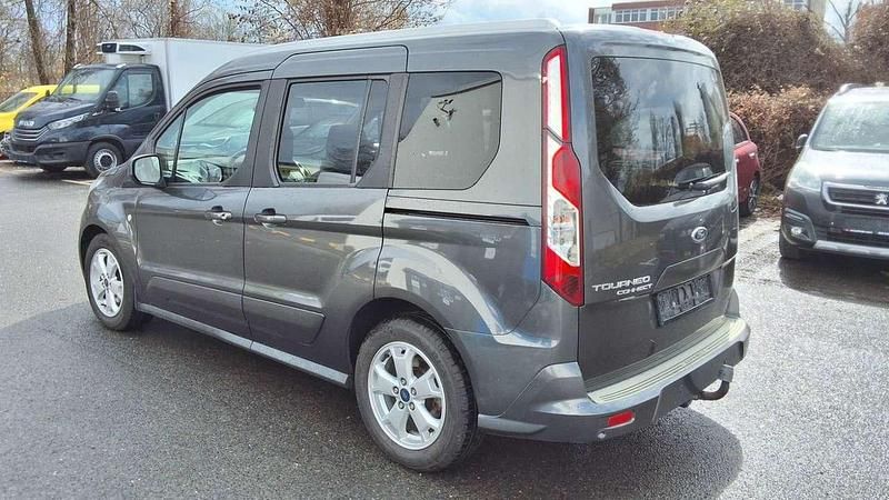 Gebraucht Ford Tourneo Connect Titanium 101 PS (74 kW) 2015 Grau Van / Kleinbus