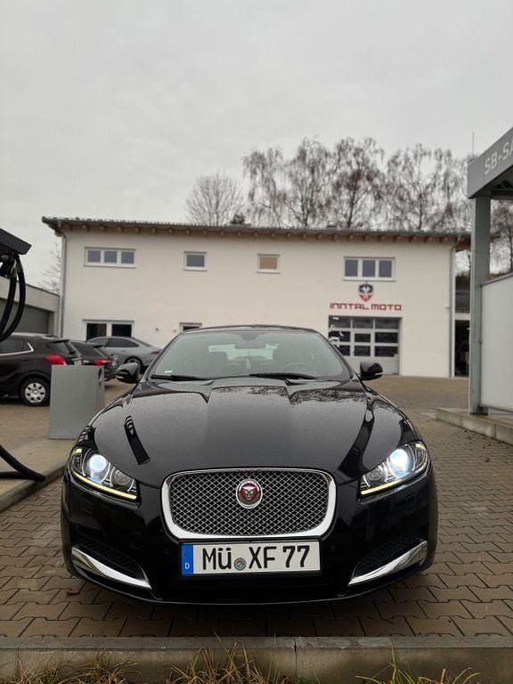 Gebraucht Jaguar XF 241 PS (177 kW) 2013 Schwarz Limousine