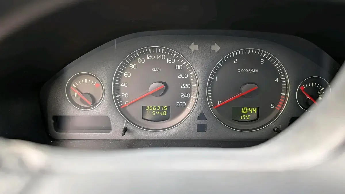 Gebraucht Volvo V70 185 PS (136 kW) 2004 Silber Kombi