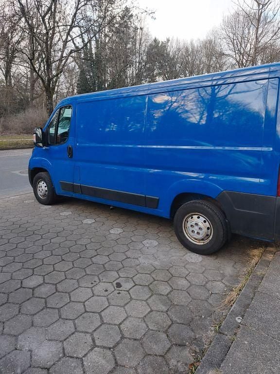 Gebraucht Peugeot Boxer 140 PS (102 kW) 2021 Blau Van