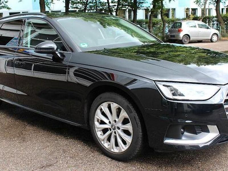 Gebraucht Audi A4 Advanced 150 PS (110 kW) 2020 Schwarz Kombi