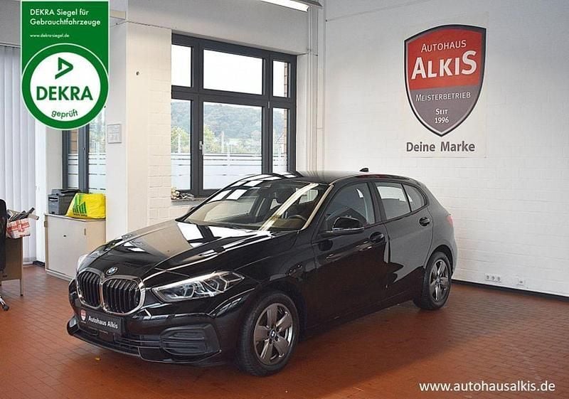 Gebraucht BMW 116 Advantage 116 PS (85 kW) 2020 Schwarz uni Kleinwagen