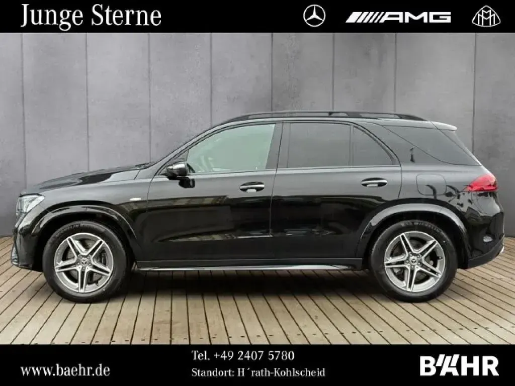 Gebraucht Mercedes GLE350 Night 197 PS (144 kW) 2025 Lack obsidianschwarz (metallic) SUV