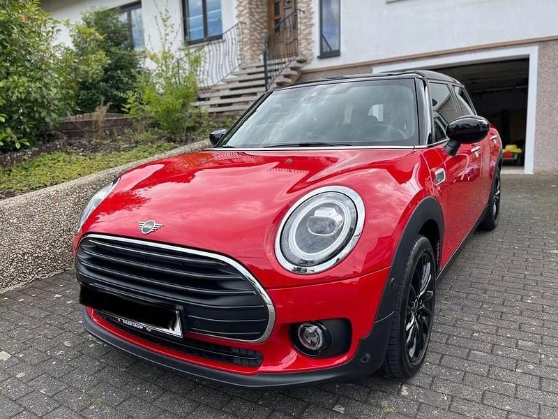 Rot Gebraucht 2020 Mini Cooper D Clubman Essential Kombi | 18.500 € (Fairer Preis) - Bild 1/4